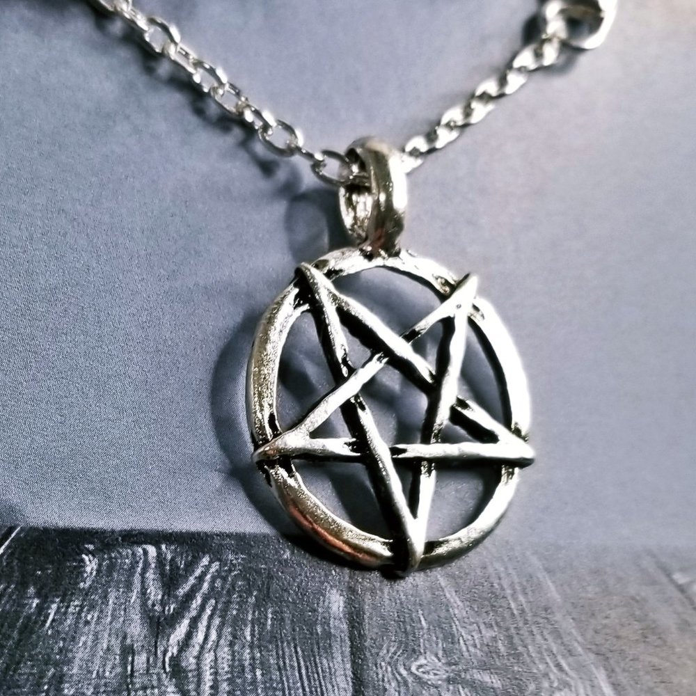 Silver Interlocking Pentagram Necklace LHP Gothic - Picture 2 of 4